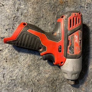 Milwaukee M12 12V Lithium-Ion Cordless 1/4 in. Hex Impact (Tool-Only)