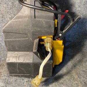 CAT  1200 Peak Amp Jump Starter and Powerstation w/200 watt Inverter