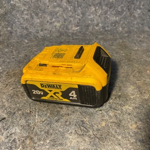 DEWALT  20V MAX Premium Lithium-Ion 4.0Ah Battery Pack
