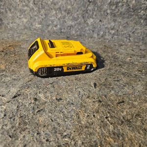 DEWALT 20V MAX Lithium-Ion 2.0Ah Battery