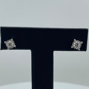 10kt White Gold .50cttw Diamond Stud Earrings